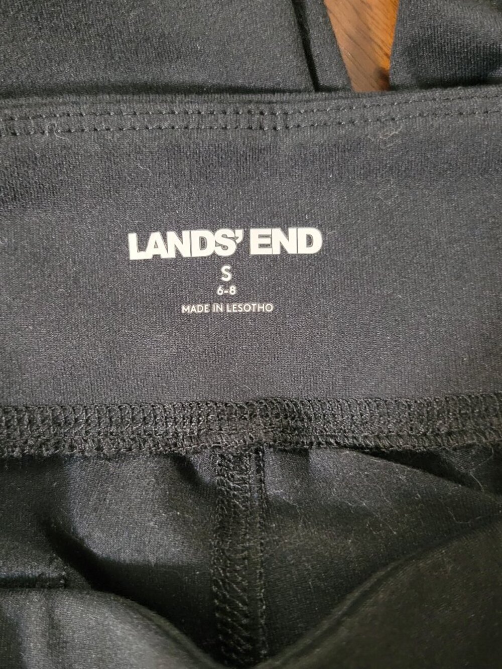 Lands’ End Active High Rise Straight Leg Pants - Size S - Picture 6 of 9